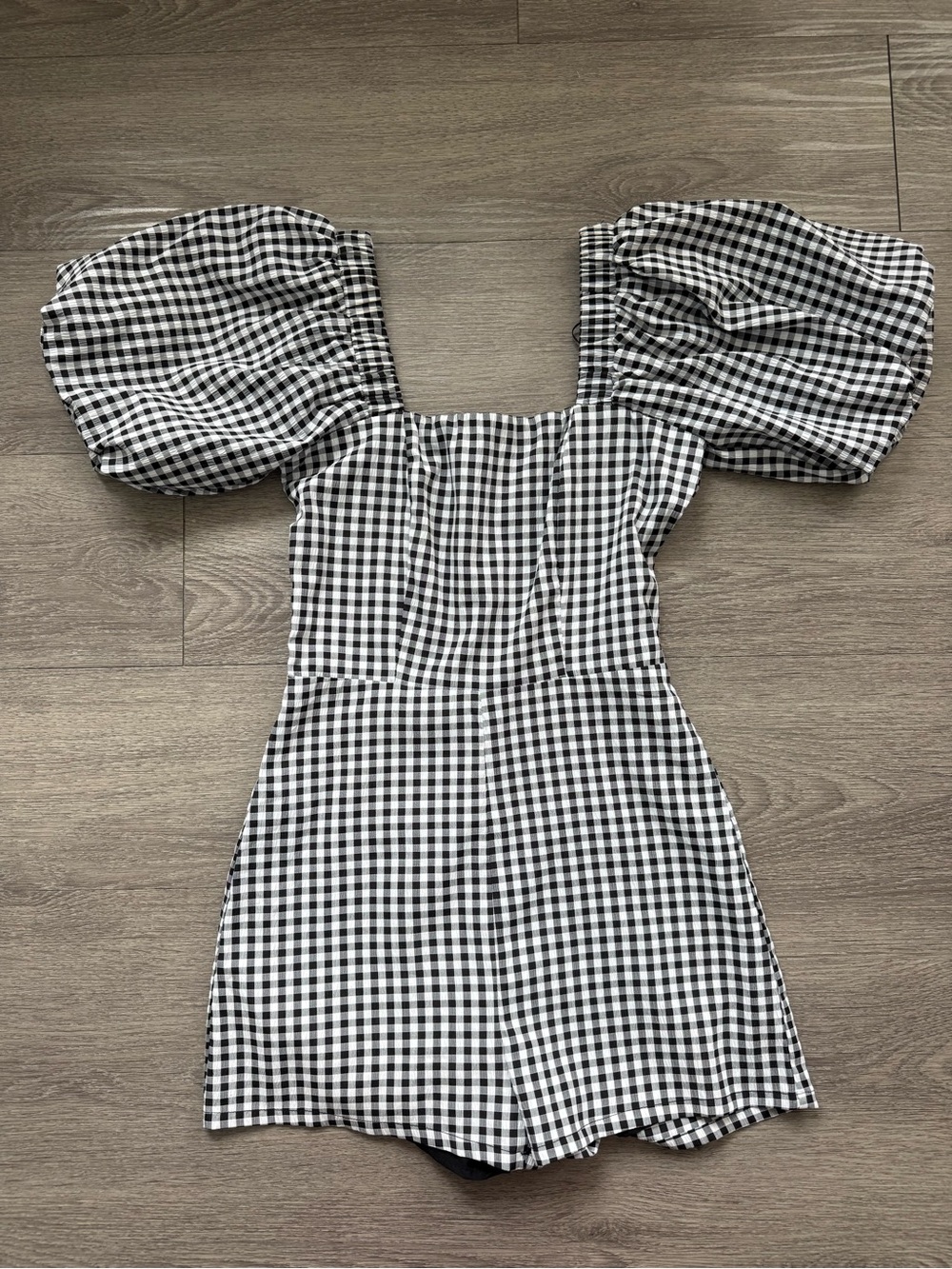 Altar'd State Black & White Gingham Puff-Sleeve Romper